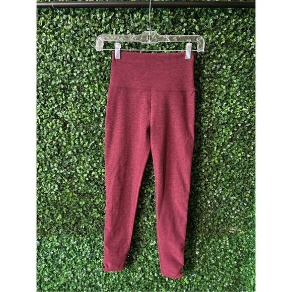 Beyond Yoga Wine Red High Rise Leggings Sz Small - Picture 1 of 5